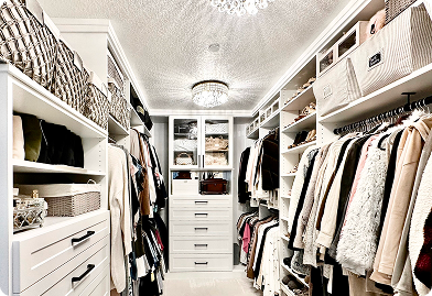 Custom Walk-In Closets