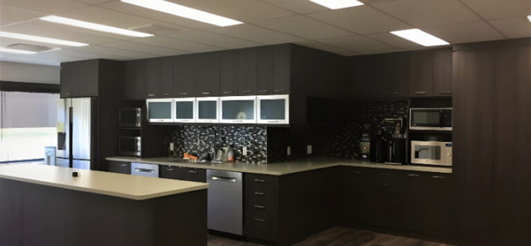 Custom Storage Solutions for Small Kitchens in Edmonton Homes